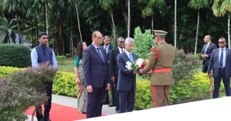 Jaishankar Honors Mauritian Leaders: Father of the Nation and Architect of the Economic Miracle