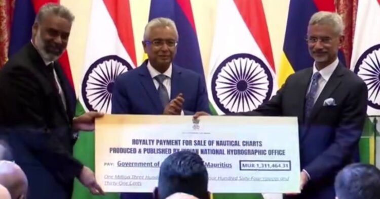 Mauritius Thanks India for Support as Ministers Inaugurate Development Projects