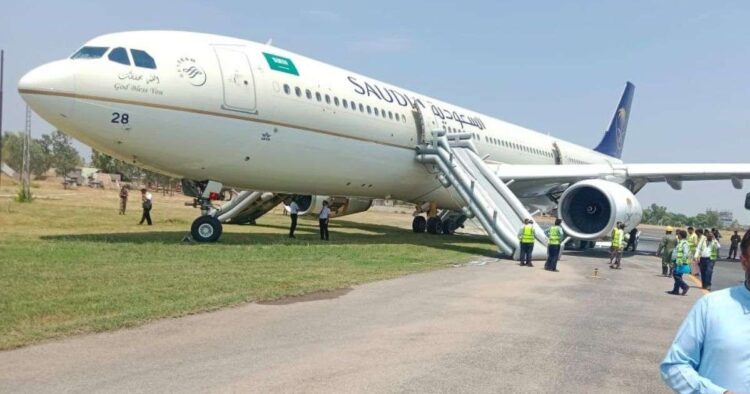 Saudia Flight SV792 Catches Fire on Landing at Peshawar Airport; All Passengers and Crew Safely Evacuated