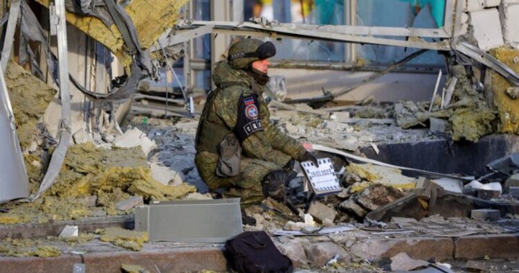 Russian Shelling in Ukraine's Donetsk Region Kills 4, Injures 9, Governor Reports