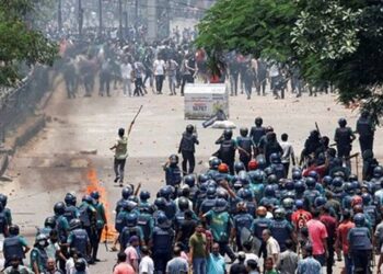 Bangladesh Protests: Nationwide Curfew and Shoot-on-Sight Orders as Student Demonstrations Turn Deadly