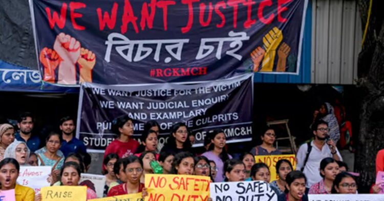 In the latest update in the Kolkata rape-murder case, the Calcutta High Court handed over trainee doctor's rape and murder case to the Central Bureau of Investigation (CBI), amid a nationwide stir on the brutal incident which took place in city's RG Kar Hospital.