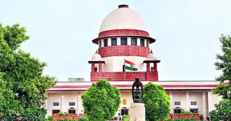 A Supreme Court bench led by CJI DY Chandrachud will be hearing the Kolkata Rape and Murder case at 10:30 am.