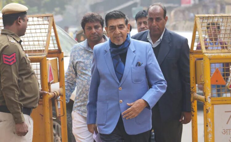 The Delhi Rouse Avenue Court ordered the Central Bureau of Investigation (CBI) to frame the charges against Congress leader Jagdish Tytler in connection with a 1984 anti-Sikh riots case, where three people were killed