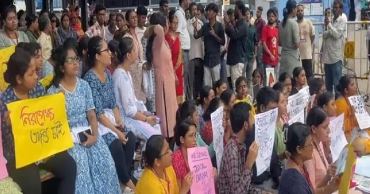 Centre Demands Two-Hourly Law and Order Reports from States Amid Protests Over Kolkata Doctor's Brutal Rape and Murder