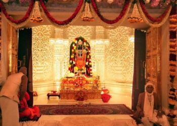 Faith and devotion is seen in the birth place of lord Ram, Ayodhya
