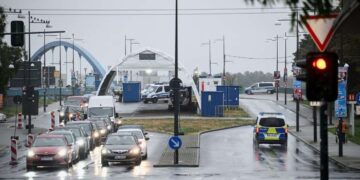 A police operation is underway after an explosion in central Cologne, according to the media reports