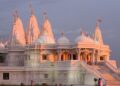 On the night of Monday, the BAPS Shri Swaminarayan Mandir situated in Melville hamlet in the New York State of the United States was vandalised by extremists