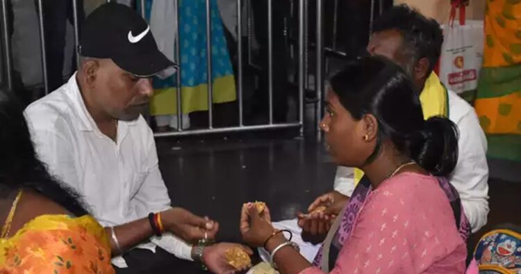 The prasadam offered in Tirupati, Andhra Pradesh known for its taste, is cherished by the devotees across India and beyond. These laddus are prepared in the temple’s kitchen, known as the ‘Potu