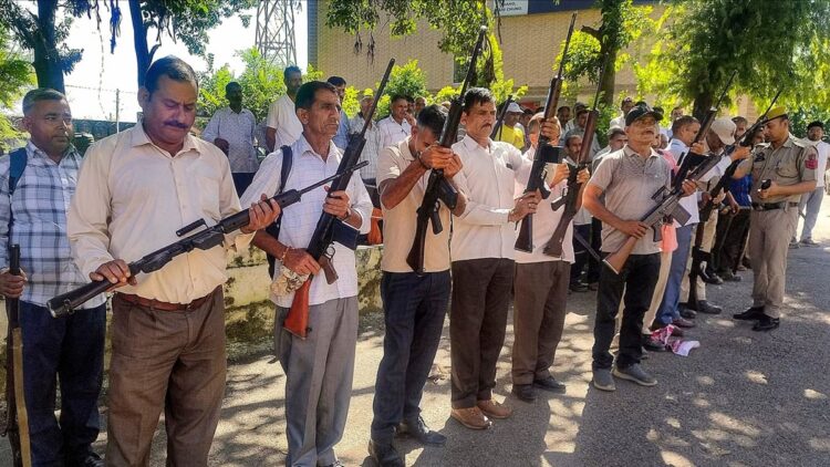 With an increase in terrorist activities in the Jammu region in recent months, Indian Army has started equipping village defence guards with modern rifles