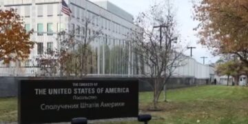 On Wednesday, the US Embassy in Kyiv has temporarily closed its operations, citing information about a potential major air attack