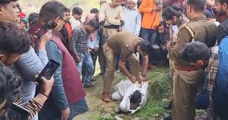 The body of a young Dalit woman was found in a sack near the Kanjara River bridge in Karhal, Mainpuri district, Uttar Pradesh on Wednesday