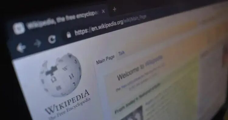 Delhi High Court issued a contempt of court notice to Wikipedia for withholding information about those who edited the entry page of Asian News International on the widely used online encyclopedia