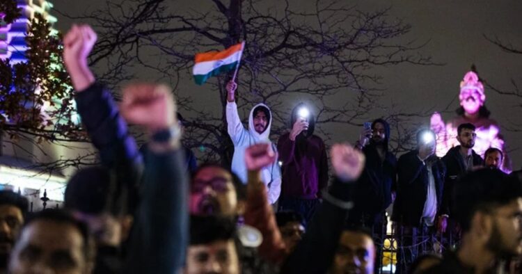 Over a thousand Canadian Hindus gathered outside the Hindu Sabha Mandir in Brampton