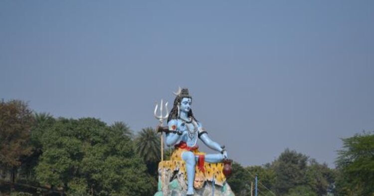 It is claimed that there is a Shiva temple below Dilkunsha Plaza Apartment on 47/9 Vidhan Sabha Road in Lucknow