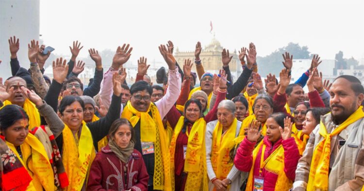 A group of 70 Indian Hindu pilgrims returned home on Wednesday