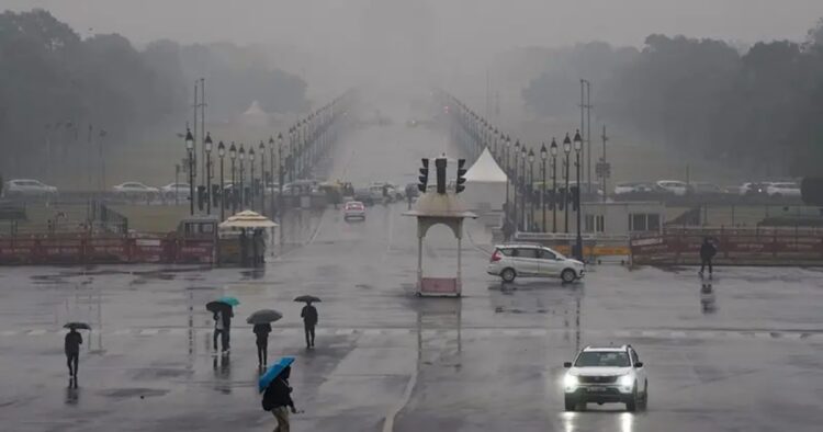 In the early hours of Saturday, heavy rainfall continued to lash in parts of Delhi, leading to a dip in temperature