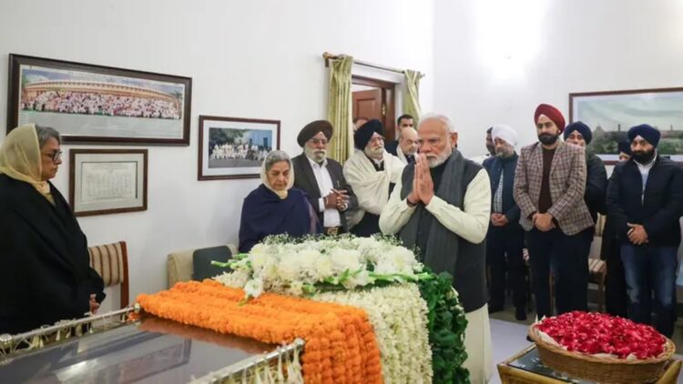 Prime Minister Narendra Modi pays his last respects to former Prime Minister Dr Manmohan Singh