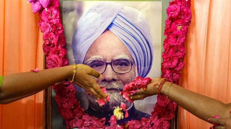 Former Prime Minister Manmohan Singh, was cremated with full state honours at Nigambodh Ghat