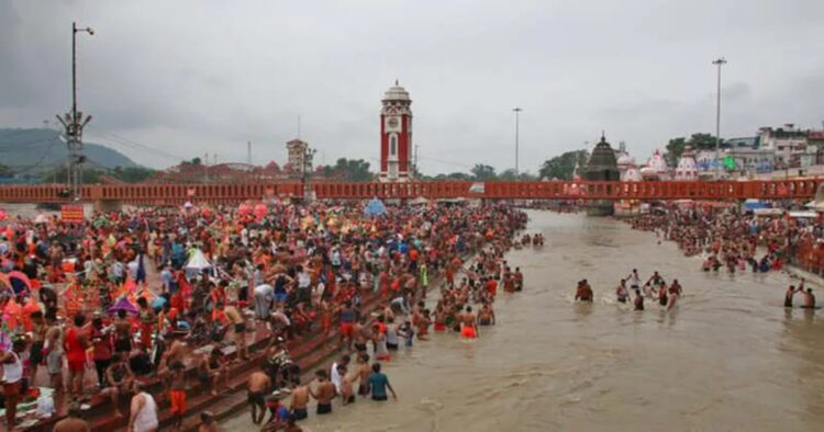 Thousands of devotees converged in Haridwar to take a holy dip in the sacred Ganga on the occasion of Somvati Amavasya