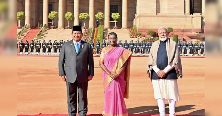 Prime Minister Narendra Modi paid tribute at National War Memorial and President Droupadi Murmu unfurled the National Flag at Kartavya Path