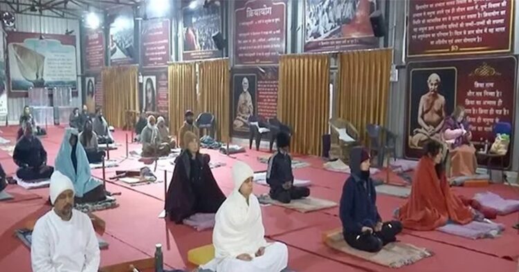 A large number of foreign devotees are arriving at the “Kriyayoga Ashram and Research Institute Of Swami Yogi Satyam” camp