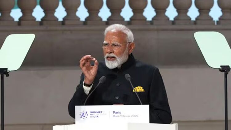 Prime Minister Narendra Modi urged investors to invest in India's energy sector