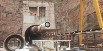 A major accident at the Srisailam Left Bank Canal (SLBC) tunnel in Telangana's Nagarkurnool district has left many workers injured