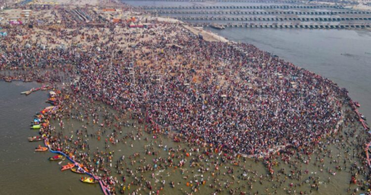 Hundreds of devotees gathered at Triveni Sangam in Prayagraj to take a holy dip at Maha Kumbh on the occasion of Maha Shivratri