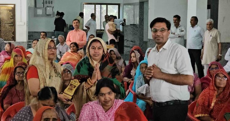 Rashtriya Swayamsevak Sangh (RSS) organized a 'Saas-Bahu Sammelan' i.e. a Mother-in-law and Daughter-in-law Conference