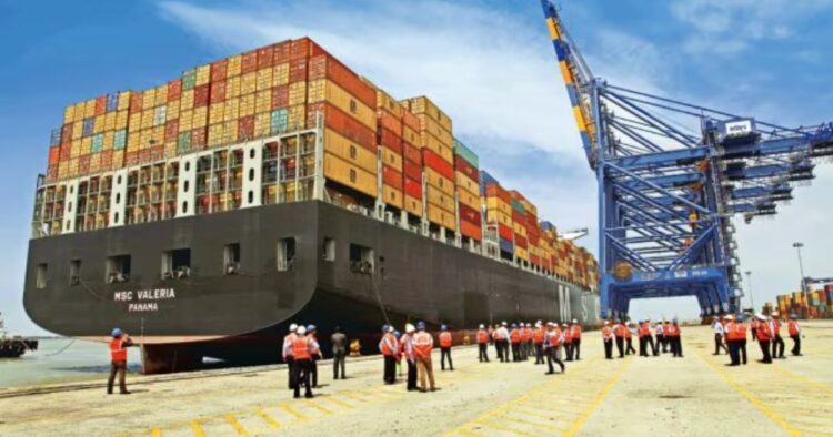 India places curbs on Bangladesh exports to North-East (PC: Indian Express )