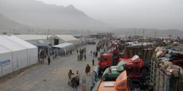 Pakistan Keep Abandoning Its Own People (PC- Human Rights Watch)