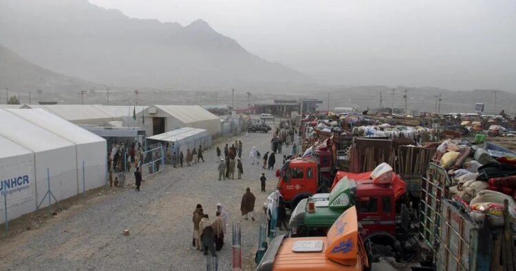 Pakistan Keep Abandoning Its Own People (PC- Human Rights Watch)