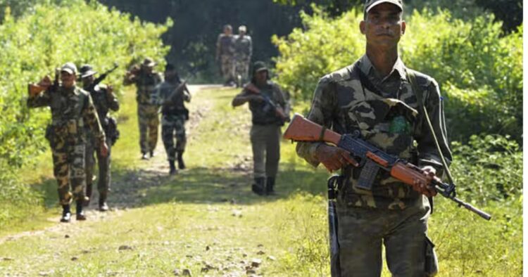 Security Forces in Chhattisgarh (PC: Hindustan Times)